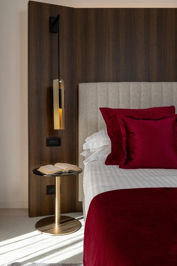 We Me Suite Hotel Riccione Ngoại thất bức ảnh