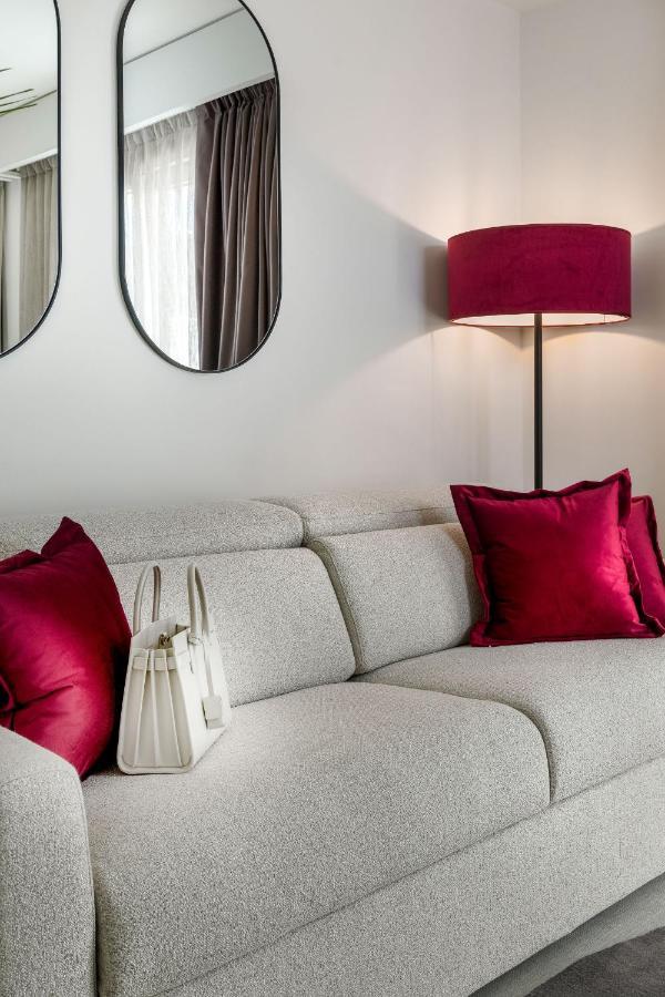 We Me Suite Hotel Riccione Ngoại thất bức ảnh