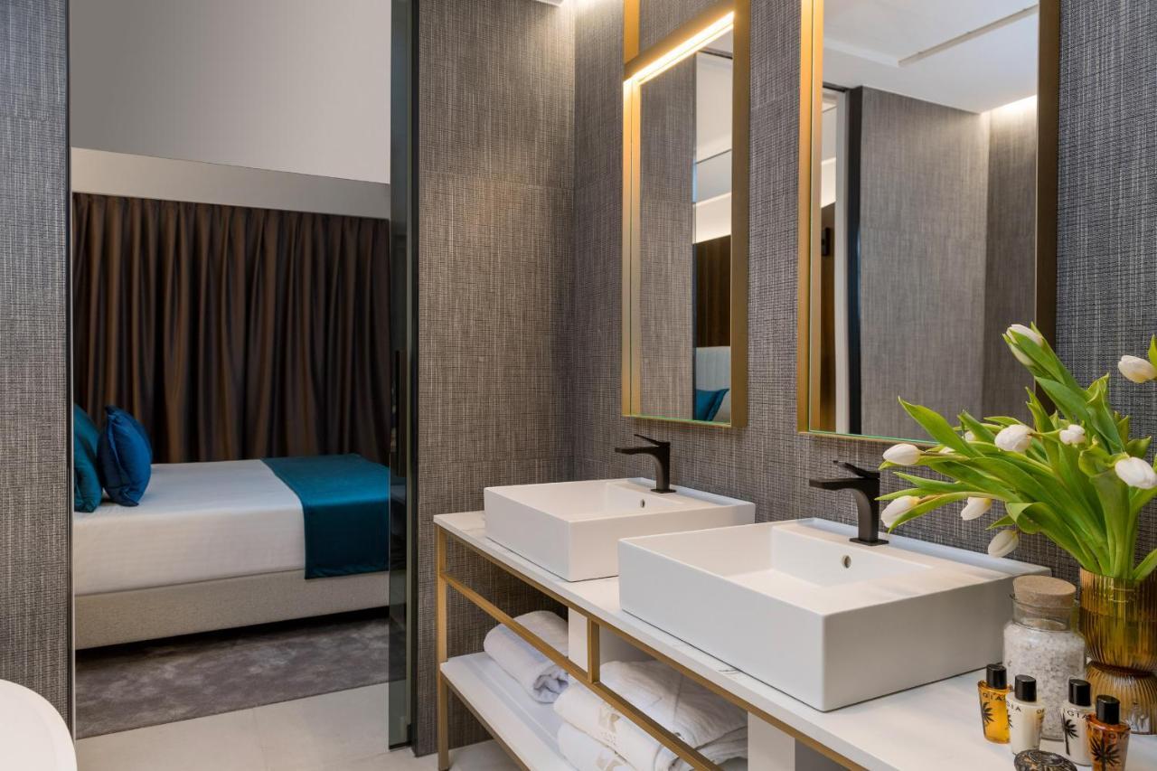 We Me Suite Hotel Riccione Ngoại thất bức ảnh
