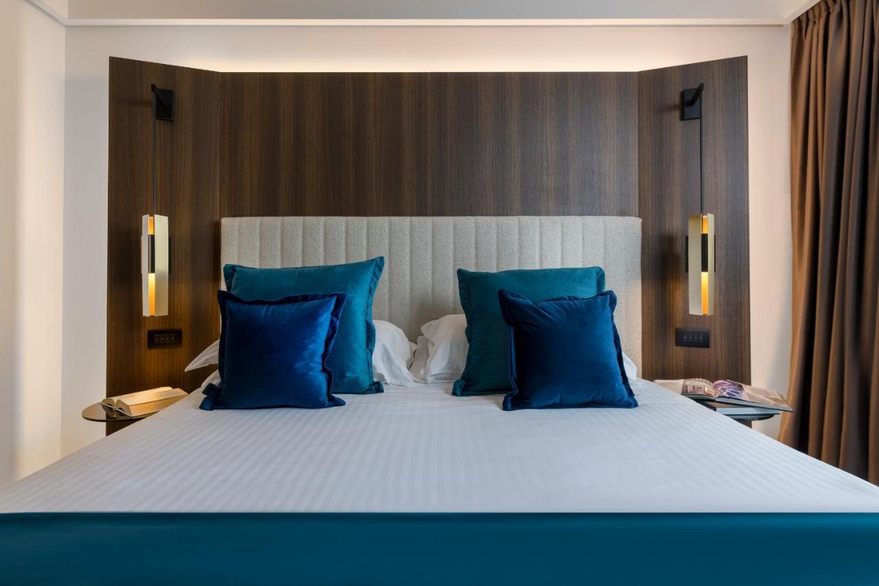 We Me Suite Hotel Riccione Ngoại thất bức ảnh